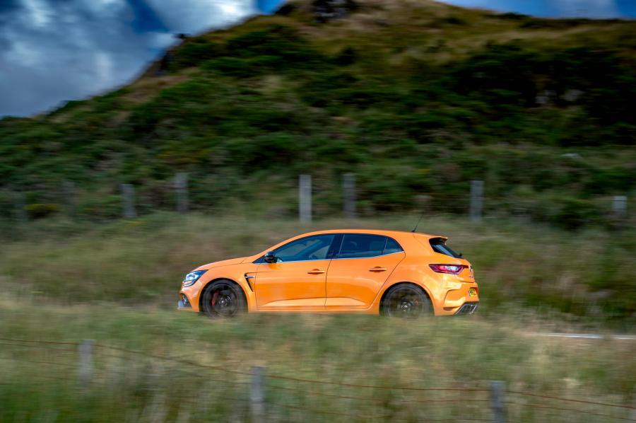  Renault Megane R.S. 280 Cup 2018 года  (UK) (фото 38 из 40)